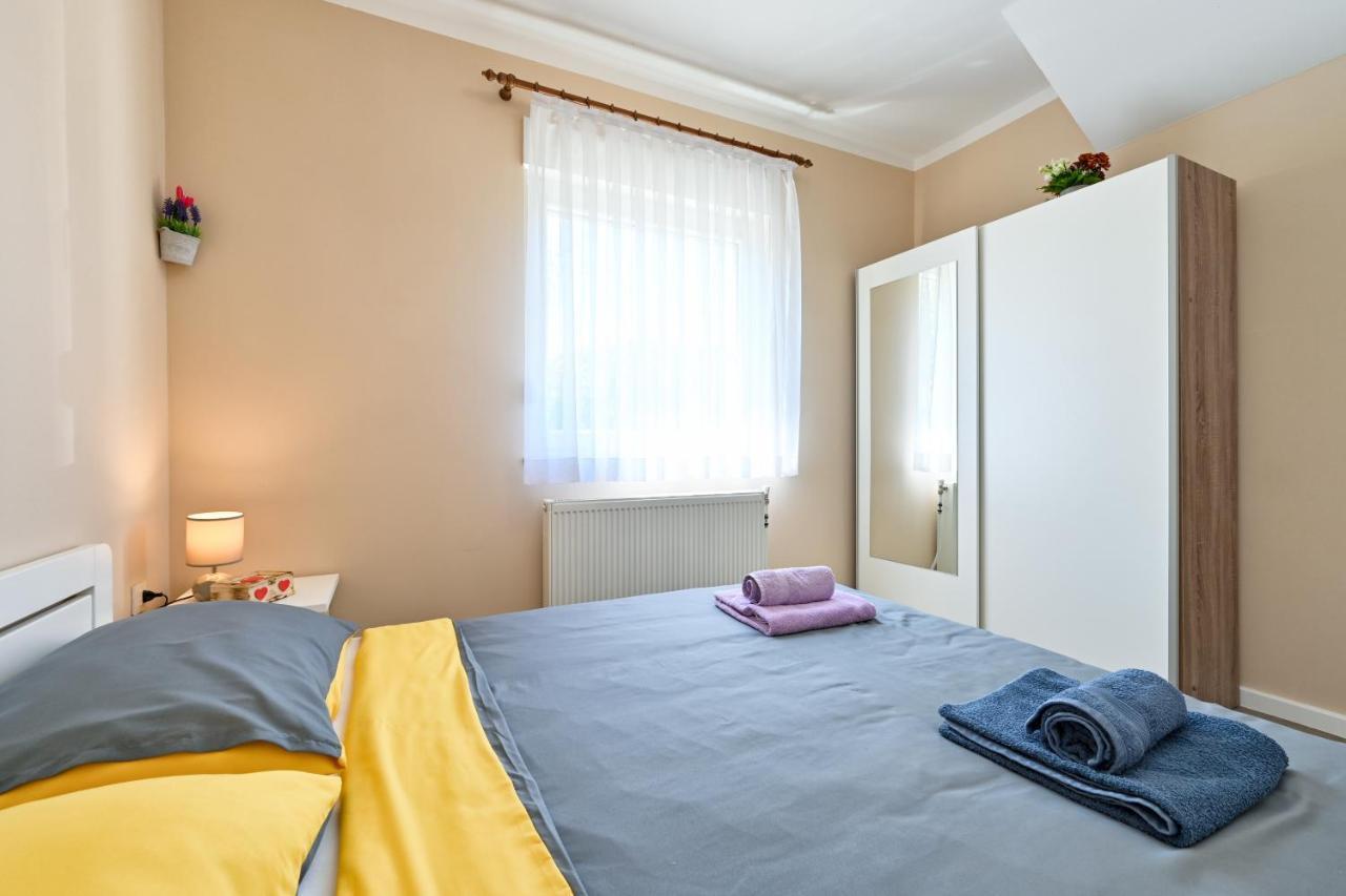 Cvetkova Hiza Sa Jacuzzijem Villa Tuheljske Toplice Dış mekan fotoğraf