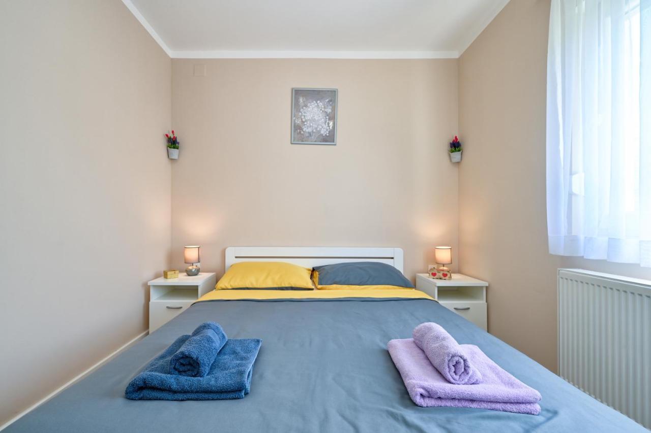 Cvetkova Hiza Sa Jacuzzijem Villa Tuheljske Toplice Dış mekan fotoğraf